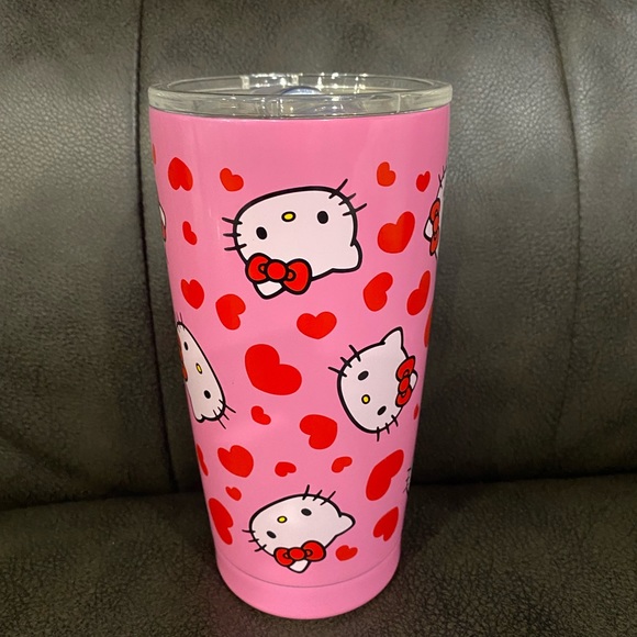 Hellokitty Valentine’s tumbler - Picture 2 of 3